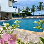 Oceanfront Conquistador vista al mar